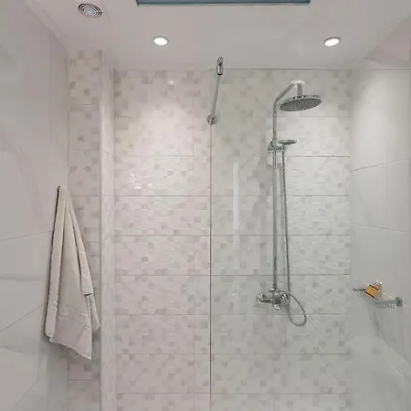 Penelope Corfu * Corfu (city)